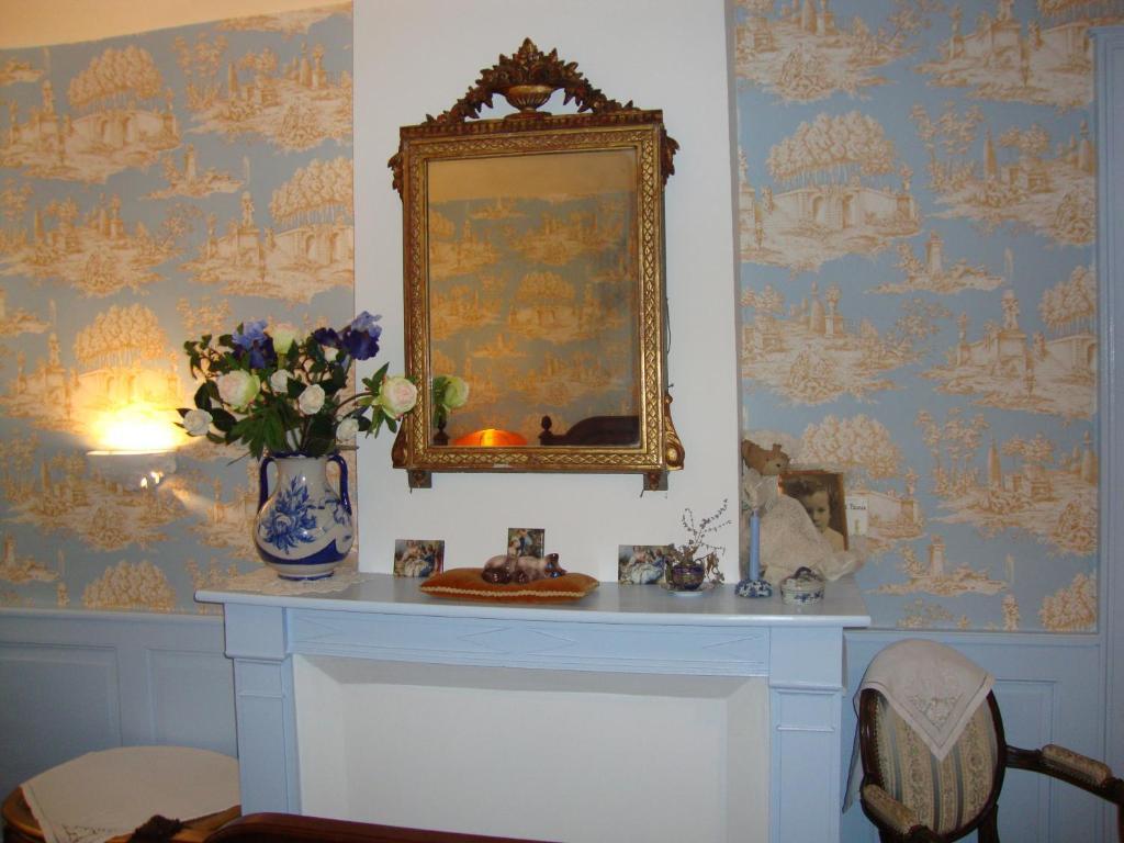 Domaine De La Dame De Lauriere Bed & Breakfast Solignac Ruang foto