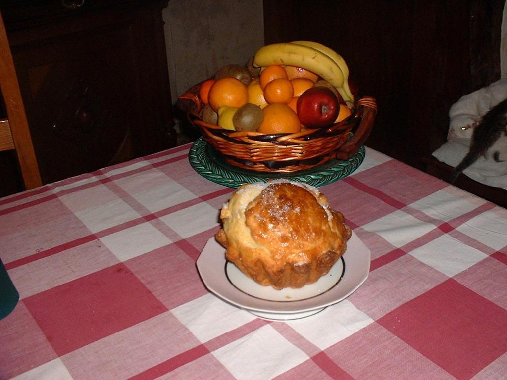 Domaine De La Dame De Lauriere Bed & Breakfast Solignac Bagian luar foto