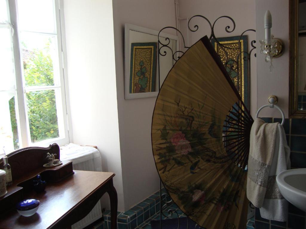 Domaine De La Dame De Lauriere Bed & Breakfast Solignac Ruang foto
