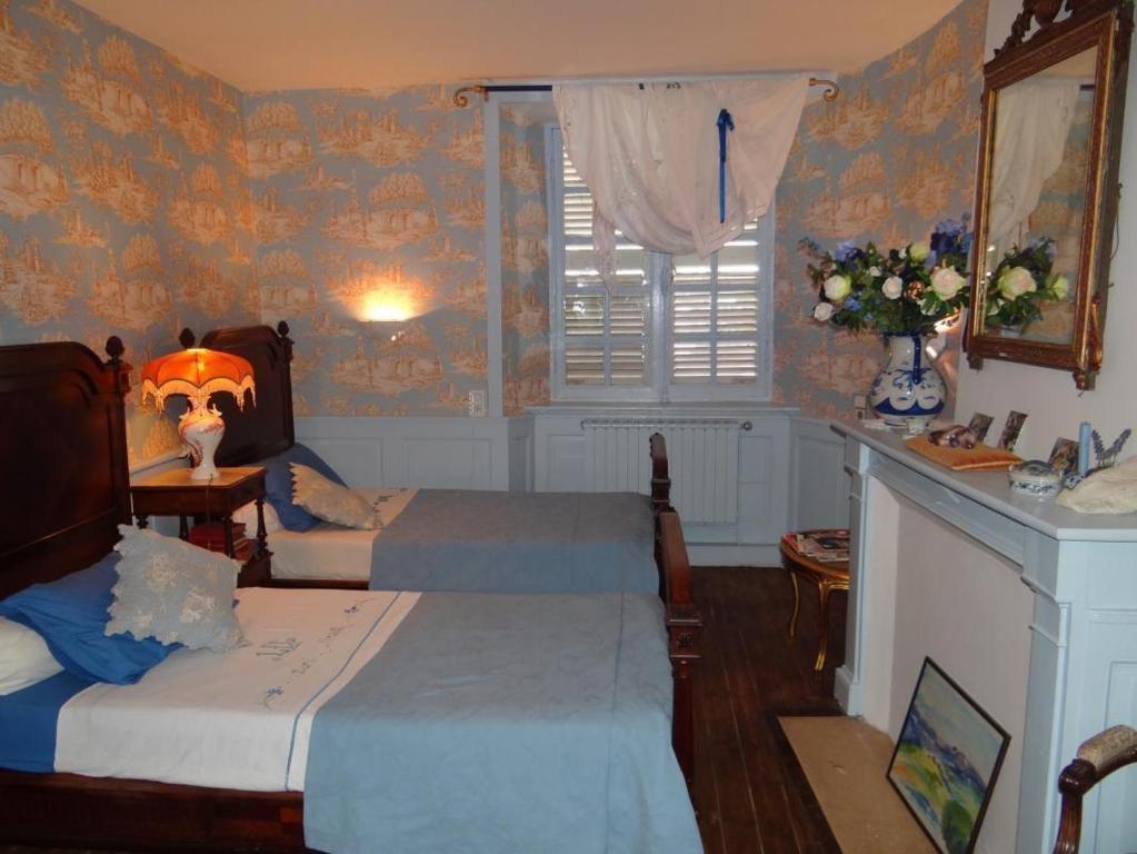 Domaine De La Dame De Lauriere Bed & Breakfast Solignac Ruang foto
